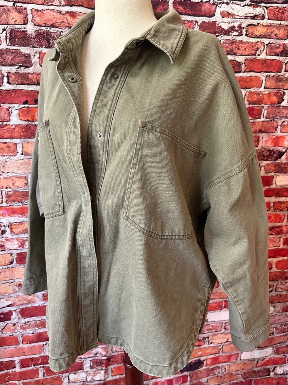 BUCKET LIST Cotton Olive Green Snap Button-Down Oversized Denim Utility Shirt M